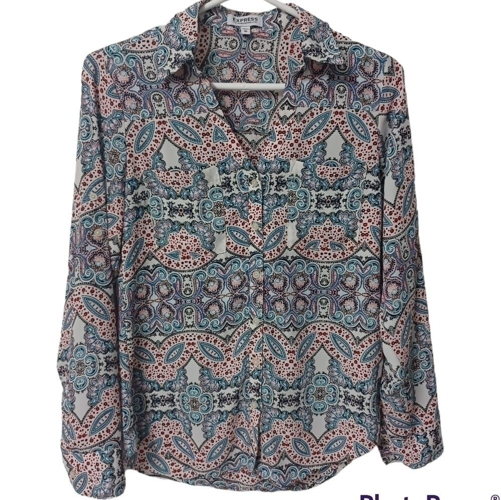 Express The Portofino button down collared shirt blouse - paisley pattern